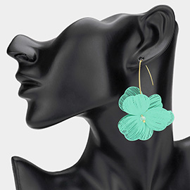 Metal Cut Out Flower Dangle Earrings