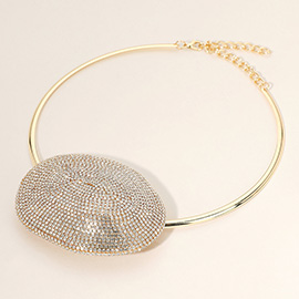 Stone Paved Oval Dome Pendant Pointed Choker Necklace