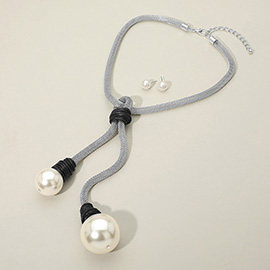 Oversize Pearl Tip Drop Mesh Chain Lariat Necklace