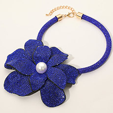 Pearl Centered Bling Studded Oversized Flower Pointed Necklace