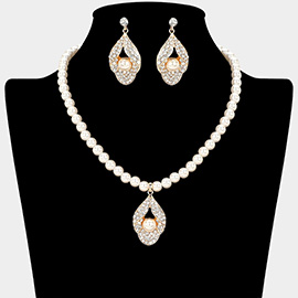 Abstract Rhinestone Paved Pendant Pearl Necklace