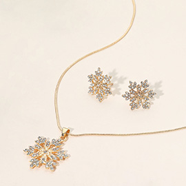 Stone Pointed Snowflake Pendant Necklace