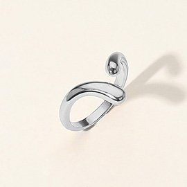 SECRET BOX_Stainless Steel Minimalist Curved Open Band Ring