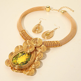 Bold Teardrop Stone Centered Metal Swirl Embellished Statement Necklace