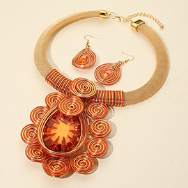 Bold Teardrop Stone Centered Metal Swirl Embellished Statement Necklace