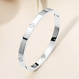 SECRET BOX_Stainless Steel Rhinestone Paved Quatrefoil Engraved Hinged Bangle Bracelet