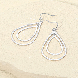 Doble Open Metal Teardrop Dangle Earrings