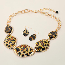 Chunky Bold Leopard Resin Pebble Plate Link Statement Necklace