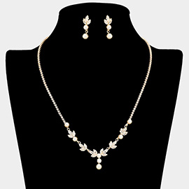 Elegant Marquise CZ Stone Cluster Pearl Accent Rhinestone Paved Necklace