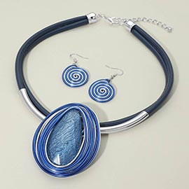 Bold Teardrop Stone Accent Spiral Wire Decor Layered Faux Leather Statement Necklace