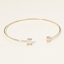 SECRET BOX_Minimal Rectangular Oval Stone Cluster Tip Cuff Bracelet
