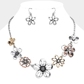 Stone Pointed Western Meatal Flower Link Necklace